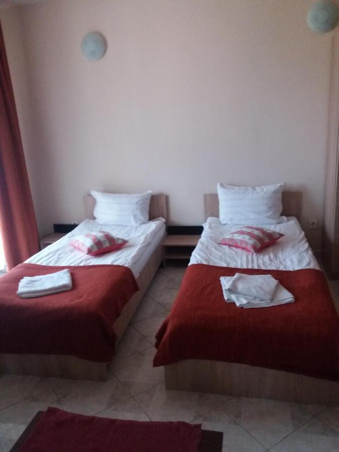 Cazare Neu-Arad Autostrada Apartman Kültér fotó