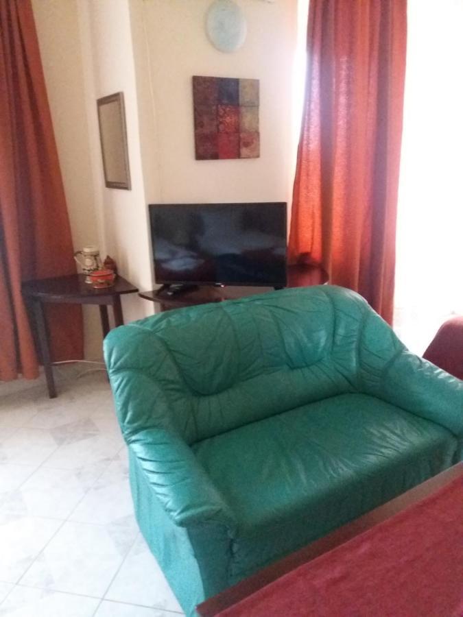 Cazare Neu-Arad Autostrada Apartman Kültér fotó